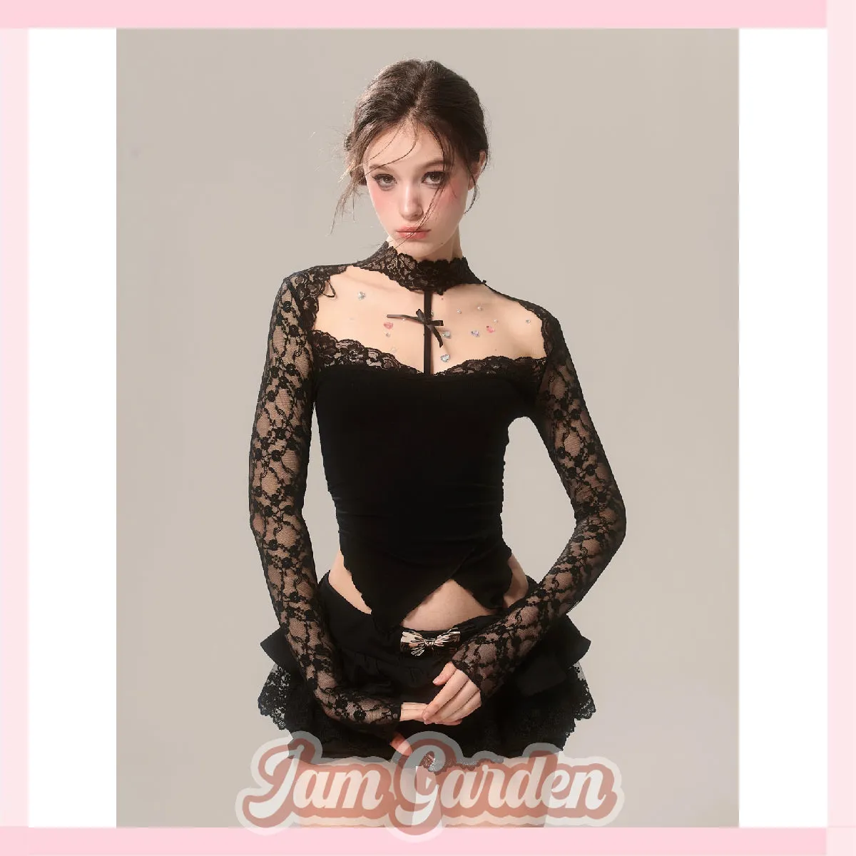 Black spring and summer lace halter neck off-shoulder long-sleeved T-shirt