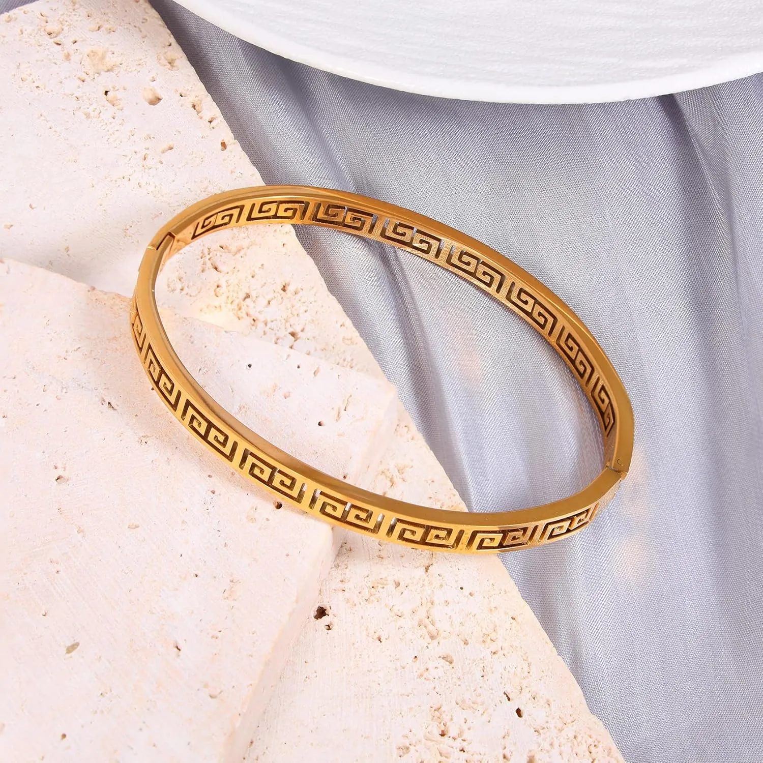 MILAKOO 4/6/8MM Greek Key Meander Bracelet Oval Stainless Steel Bangle Cuff Gifts for Women Men